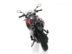 بررسی موتورسیکلت بی ام و F700 GS مدل 2015